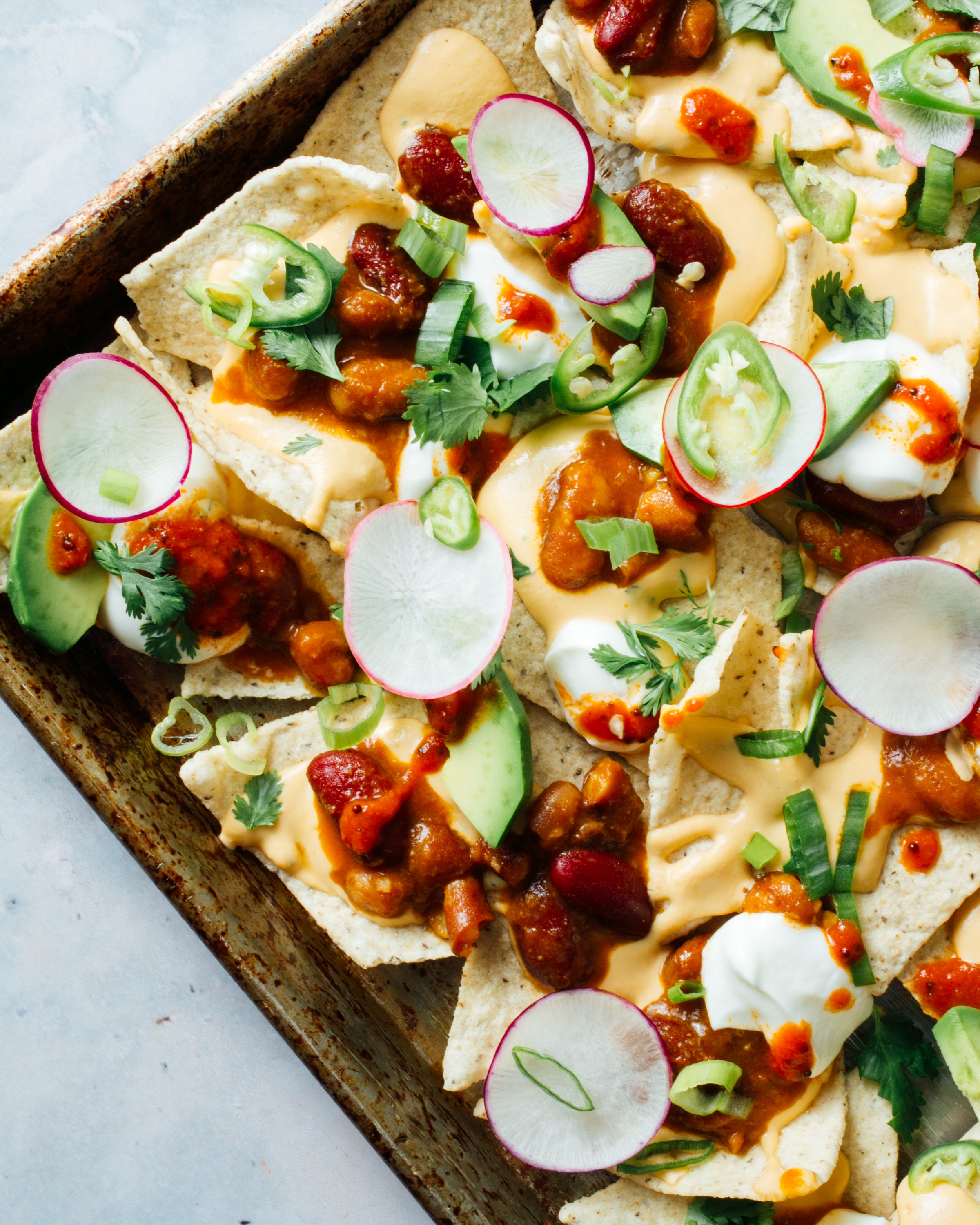 No Bake Spicy Queso Nachos